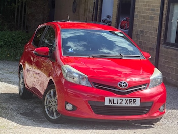Used Toyota Yaris 2012 for sale - 78538984: Photo