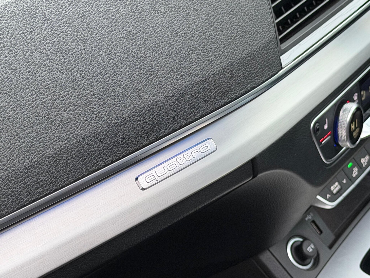 Used Audi Q5 2021 for sale - 77040050: Photo 21