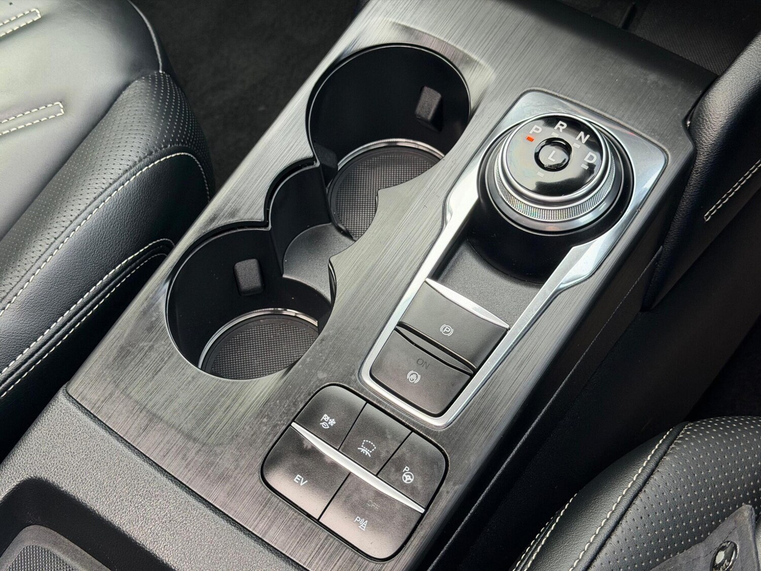 Used Ford Kuga 2022 for sale - 77722657: Photo 44