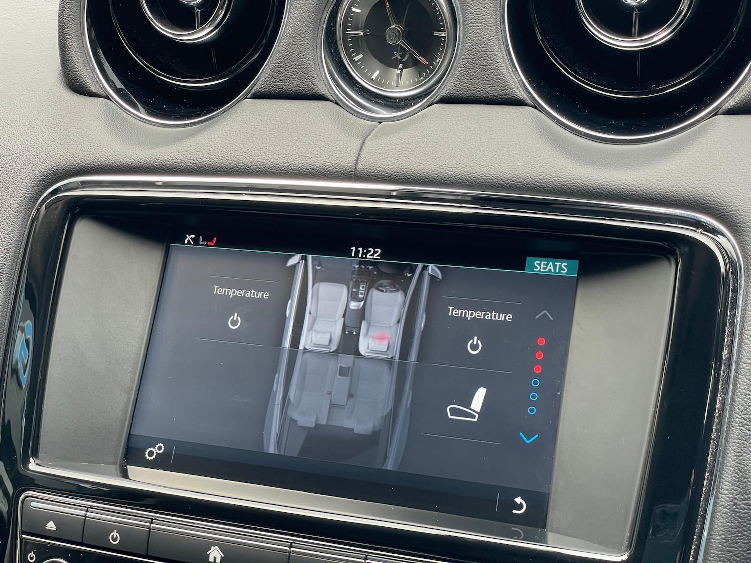 Used Jaguar XJ 2016 for sale - 76152224: Photo 26