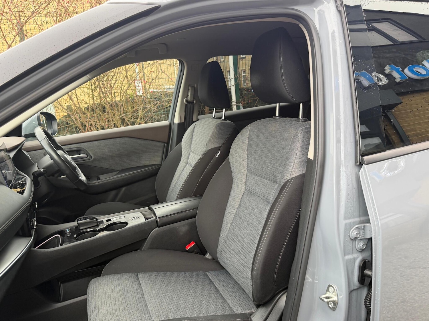 Used Nissan X-Trail 2024 for sale - 76855690: Photo 24