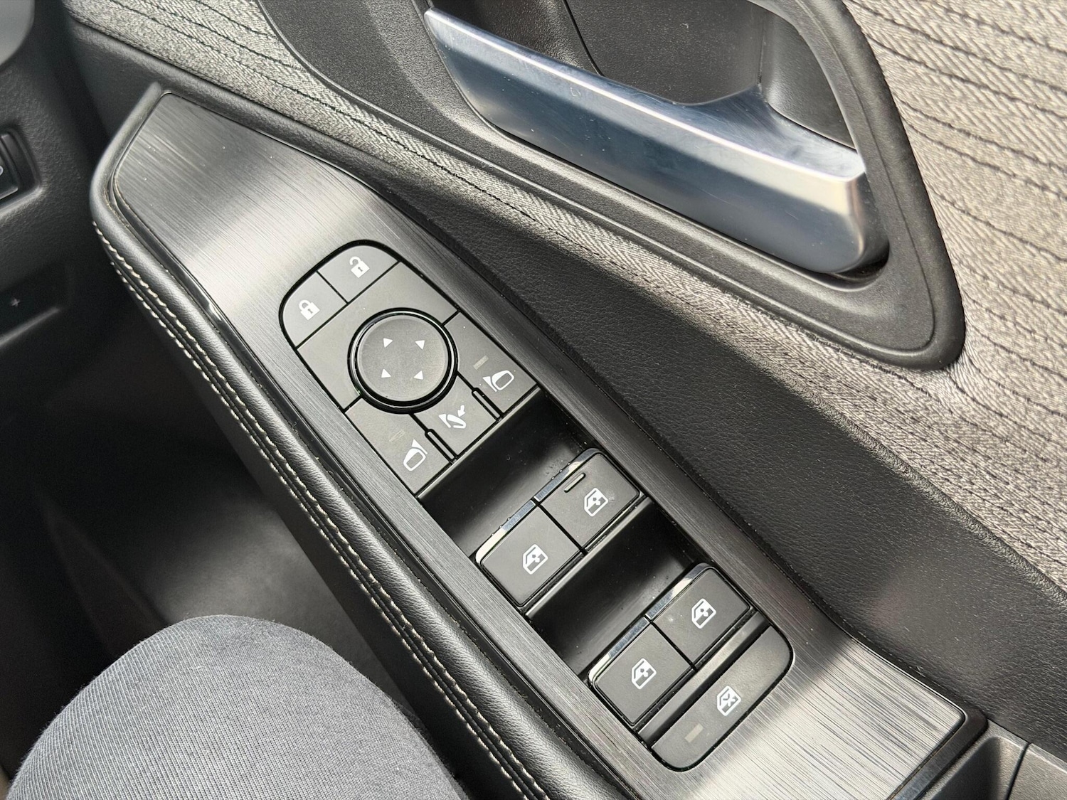 Used Nissan X-Trail 2024 for sale - 76855690: Photo 33