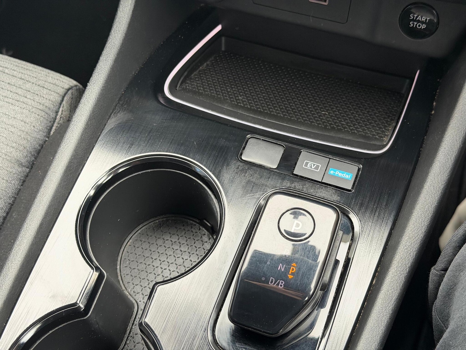 Used Nissan X-Trail 2024 for sale - 76855690: Photo 40