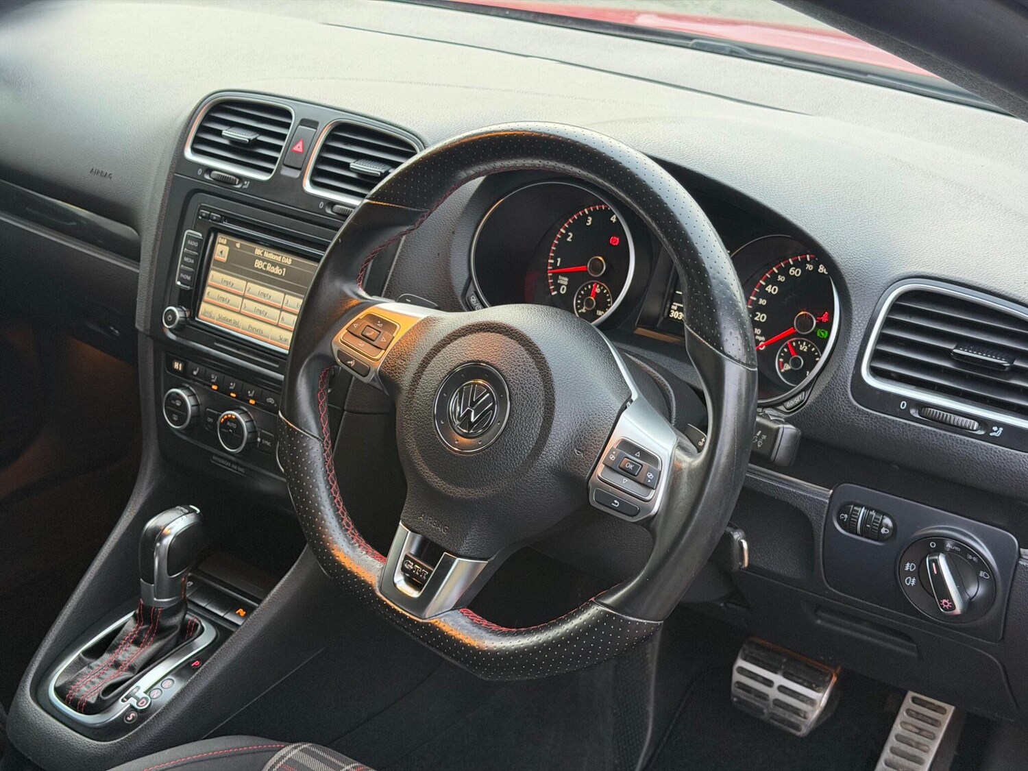 Used Volkswagen Golf for sale - 77908691: Photo 41