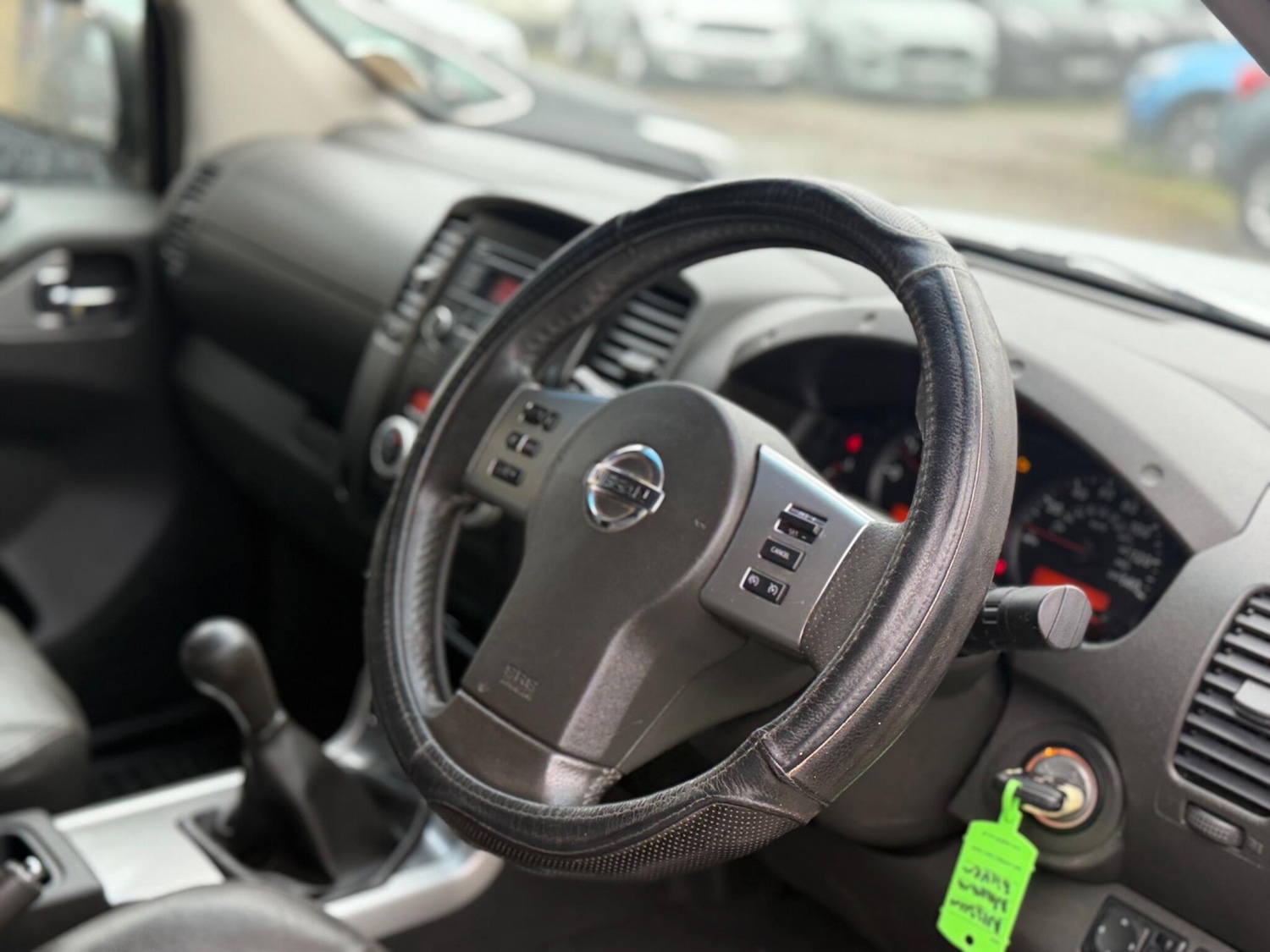 Used Nissan Navara 2012 for sale - 77484064: Photo 10