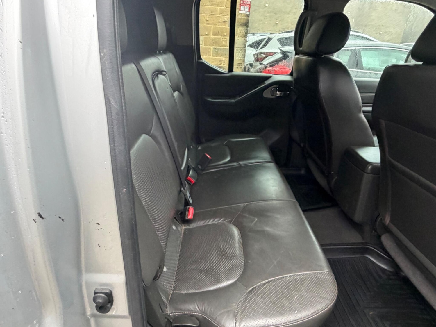 Used Nissan Navara 2012 for sale - 77484064: Photo 12