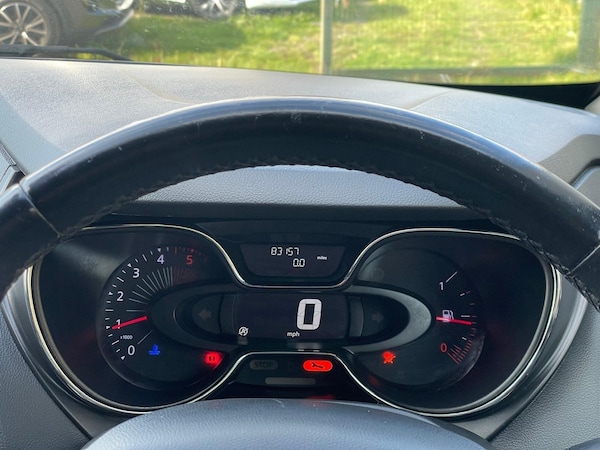 Used Renault Captur 2017 for sale - 76239926: Photo 12
