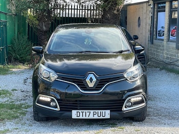 Used Renault Captur 2017 for sale - 76239926: Photo 2