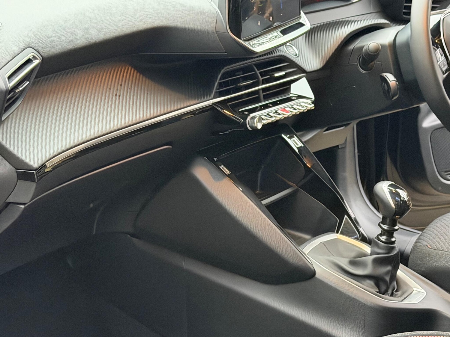 Used Peugeot 208 2025 for sale - 77060453: Photo 34