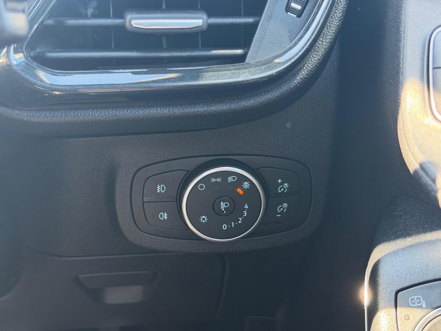 Used Ford Fiesta 2017 for sale - 77768662: Photo 33