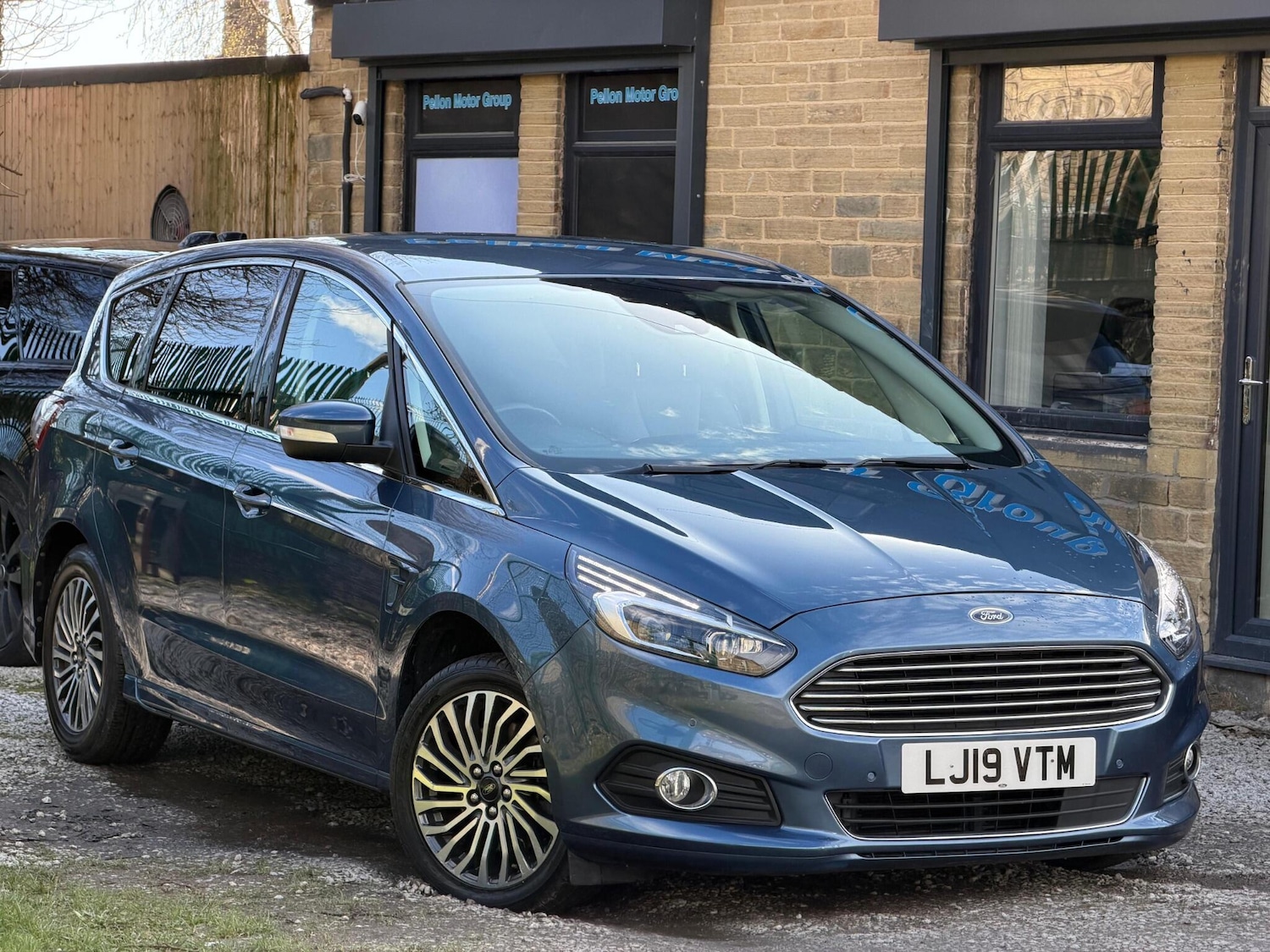 Used Ford S-Max 2019 for sale - 78034256: Photo 3