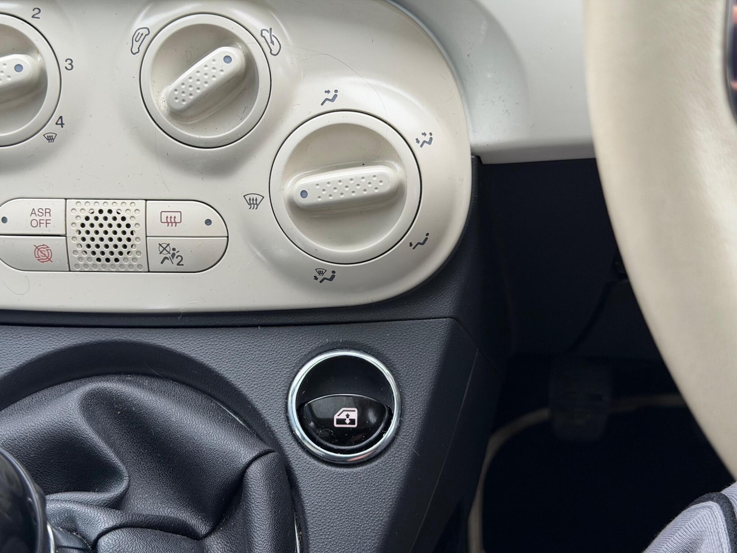 Used Fiat 500 2015 for sale - 77510513: Photo 13