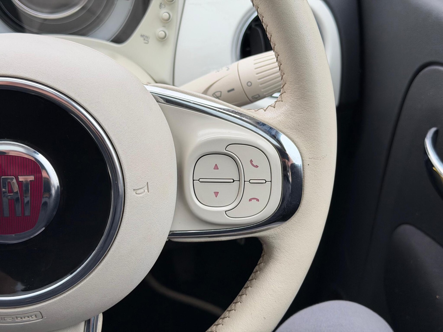 Used Fiat 500 2015 for sale - 77510513: Photo 32