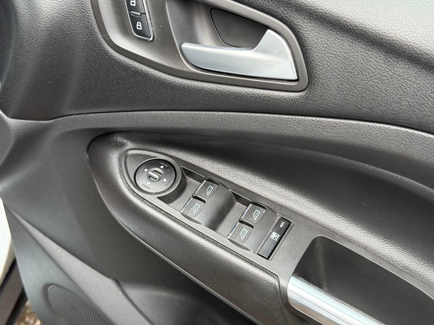 Used Ford Kuga 2013 for sale - 77549689: Photo 25