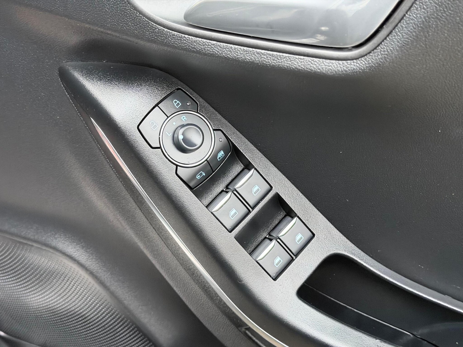 Used Ford Puma 2024 for sale - 77029878: Photo 30