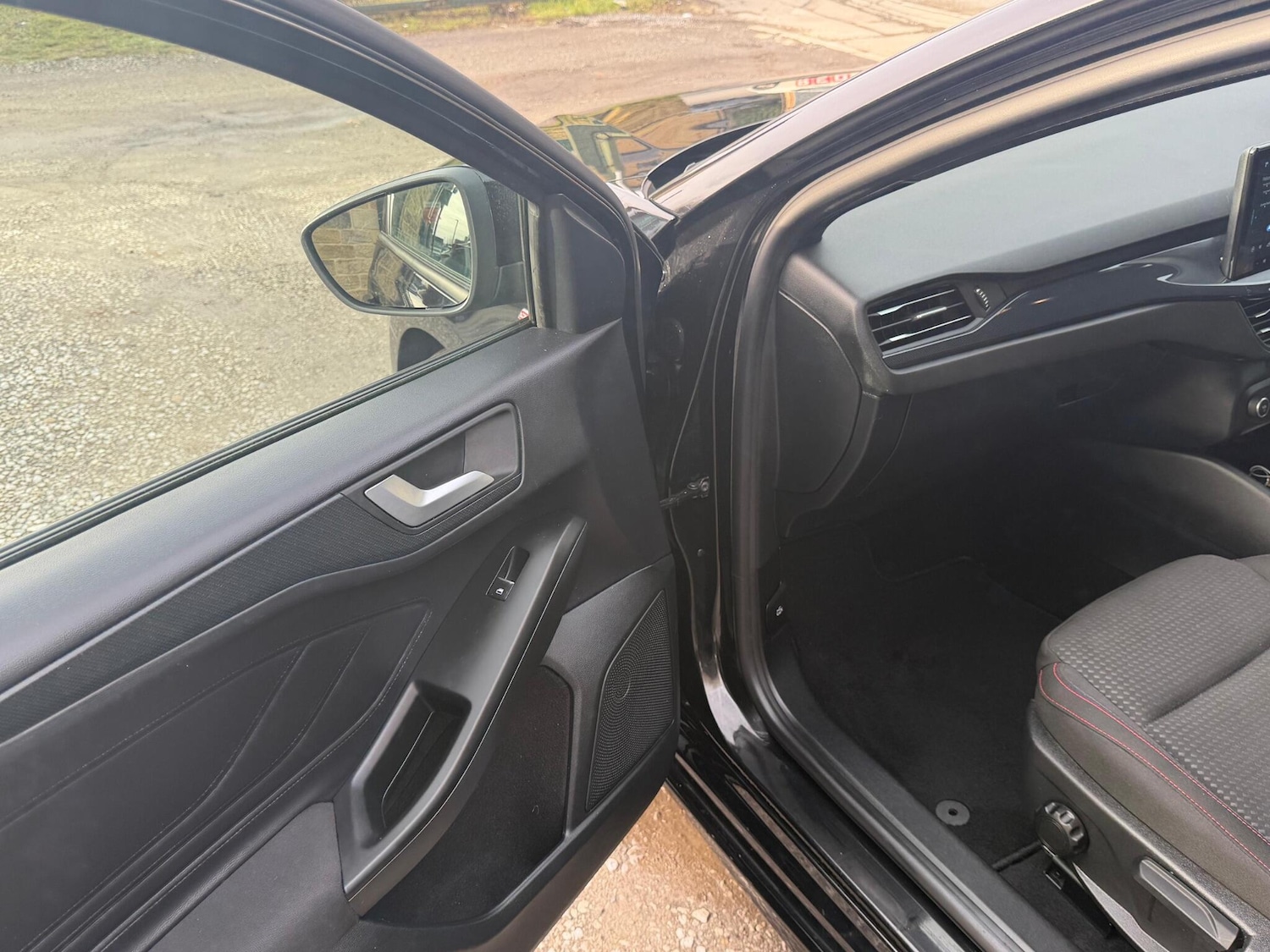 Used Ford Focus for sale - 77597914: Photo 28