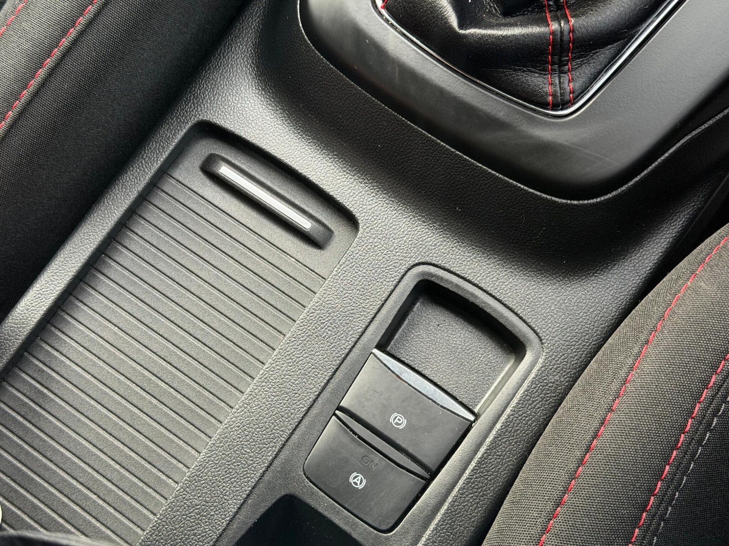 Used Ford Focus for sale - 77597914: Photo 37