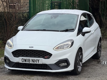 Used Ford Fiesta 2018 for sale - 77496173: Photo