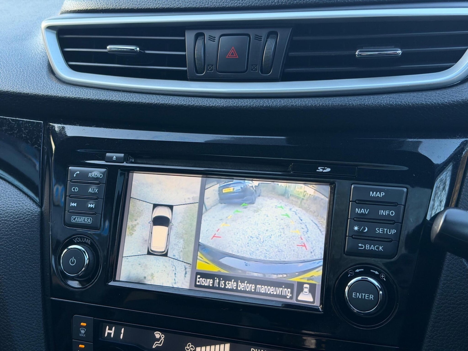 Used Nissan Qashqai 2017 for sale - 76645920: Photo 11