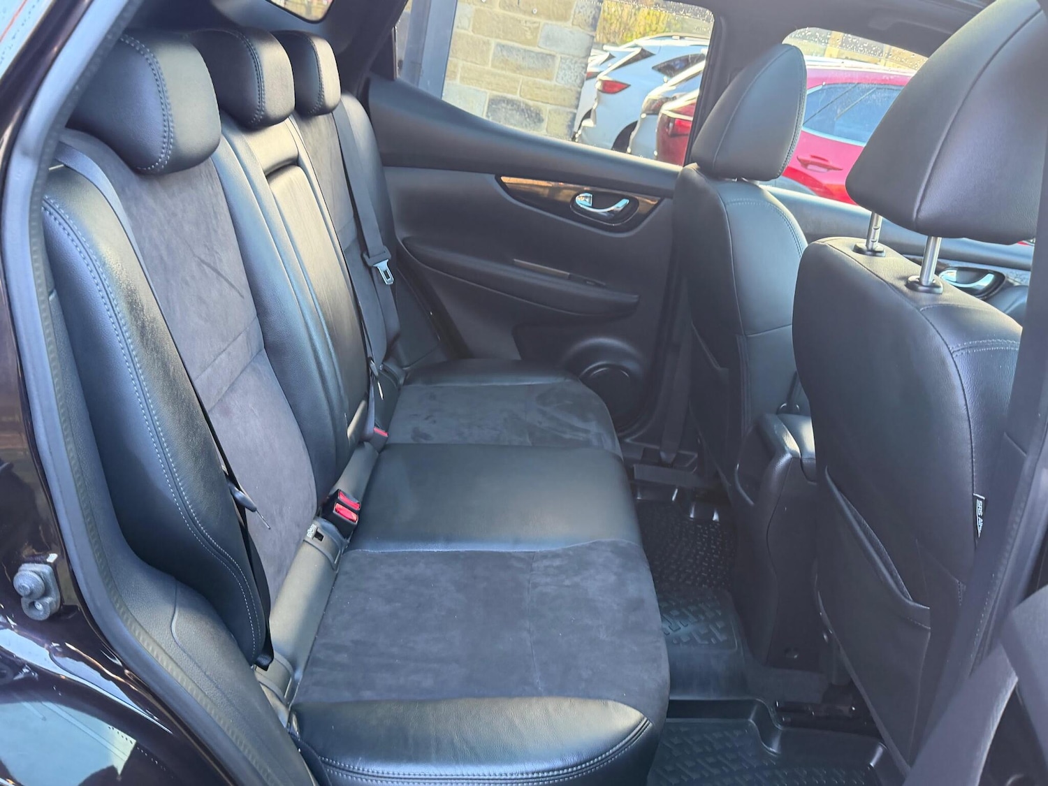 Used Nissan Qashqai 2017 for sale - 76645920: Photo 14