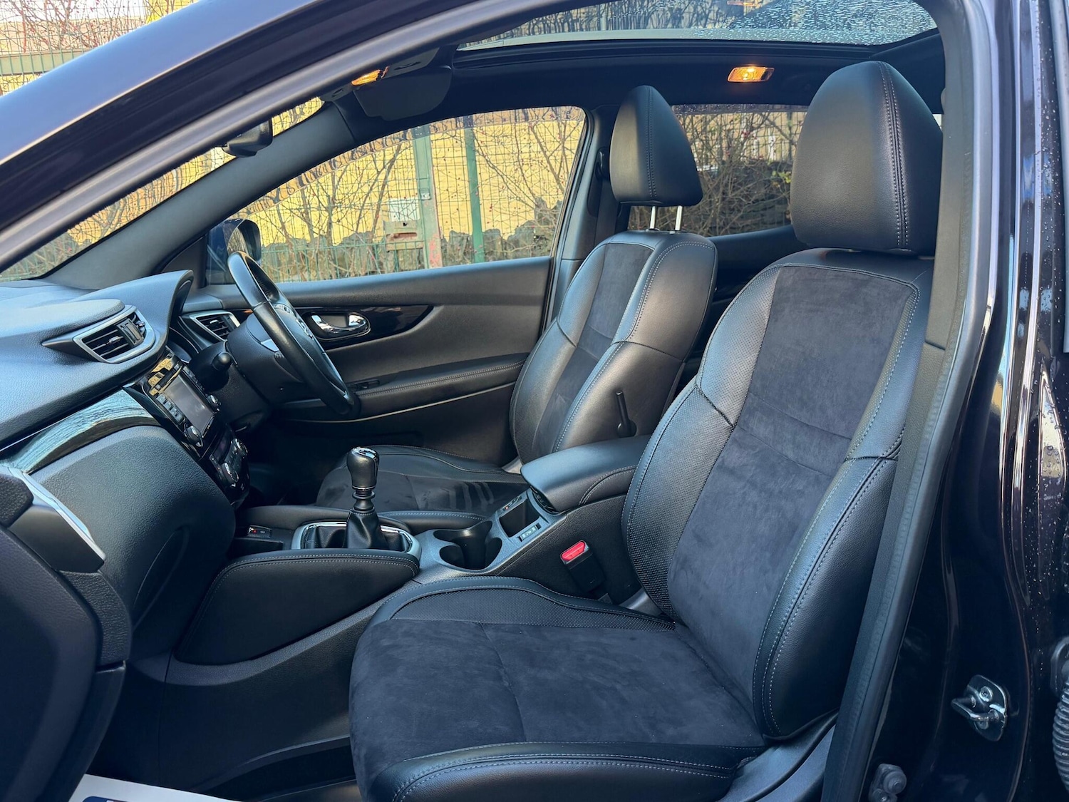 Used Nissan Qashqai 2017 for sale - 76645920: Photo 29