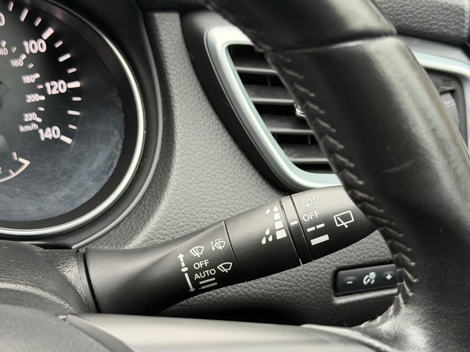 Used Nissan Qashqai for sale - 77538644: Photo 19