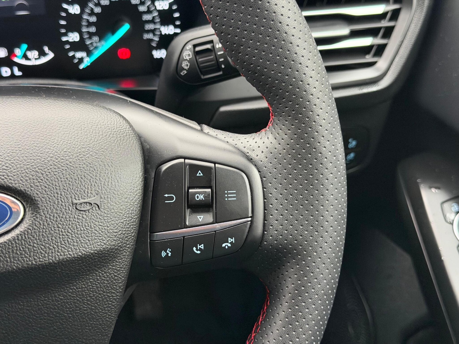 Used Ford Focus 2024 for sale - 77290578: Photo 11