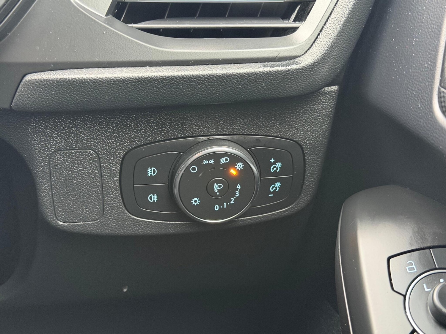 Used Ford Focus 2024 for sale - 77290578: Photo 14