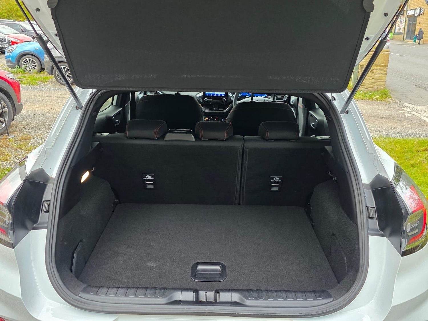 Vehicle 21