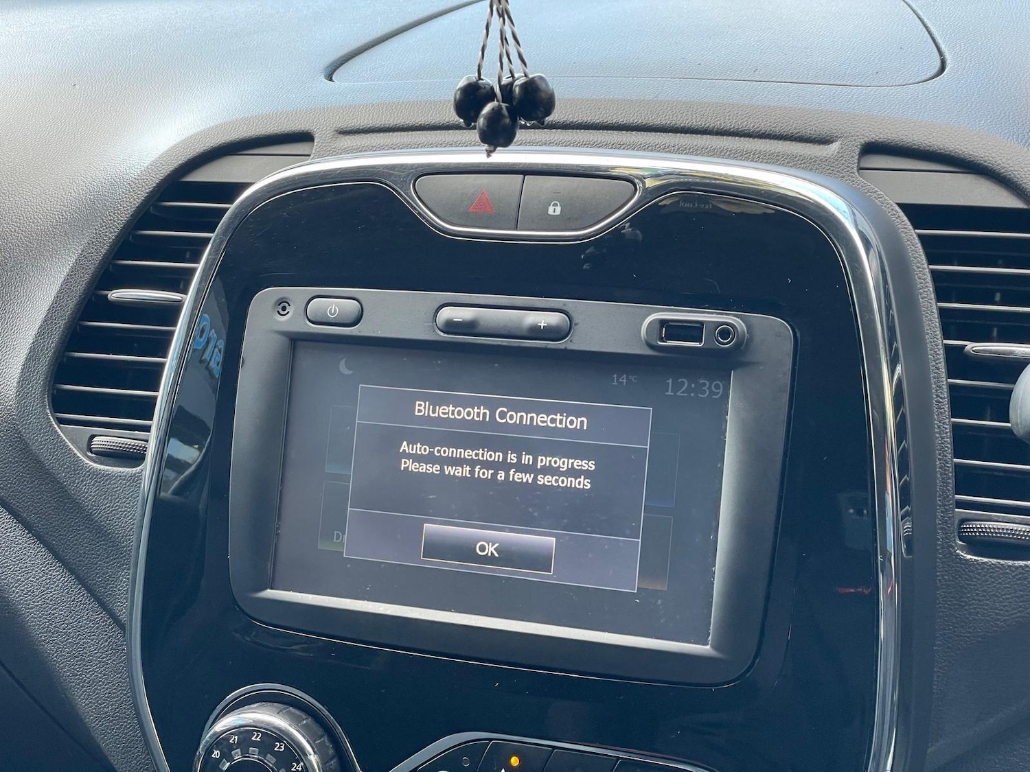 Used Renault Captur 2017 for sale - 76715604: Photo 22