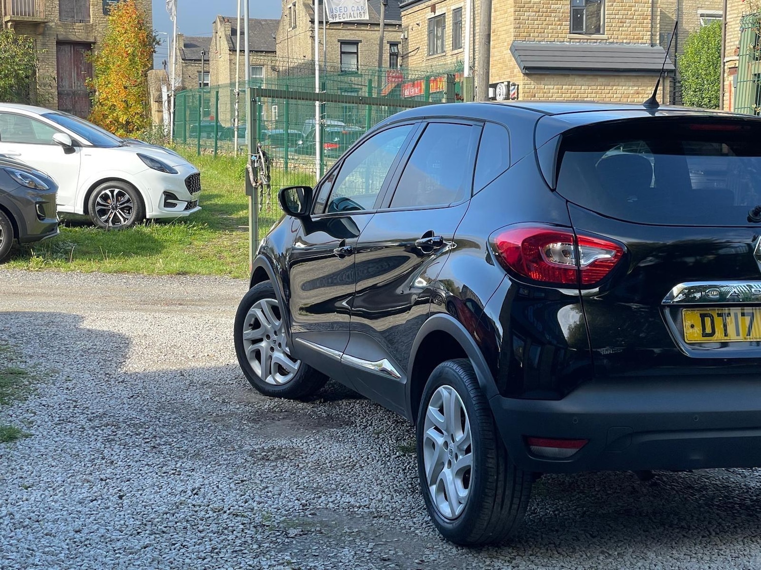 Used Renault Captur 2017 for sale - 76715604: Photo 34