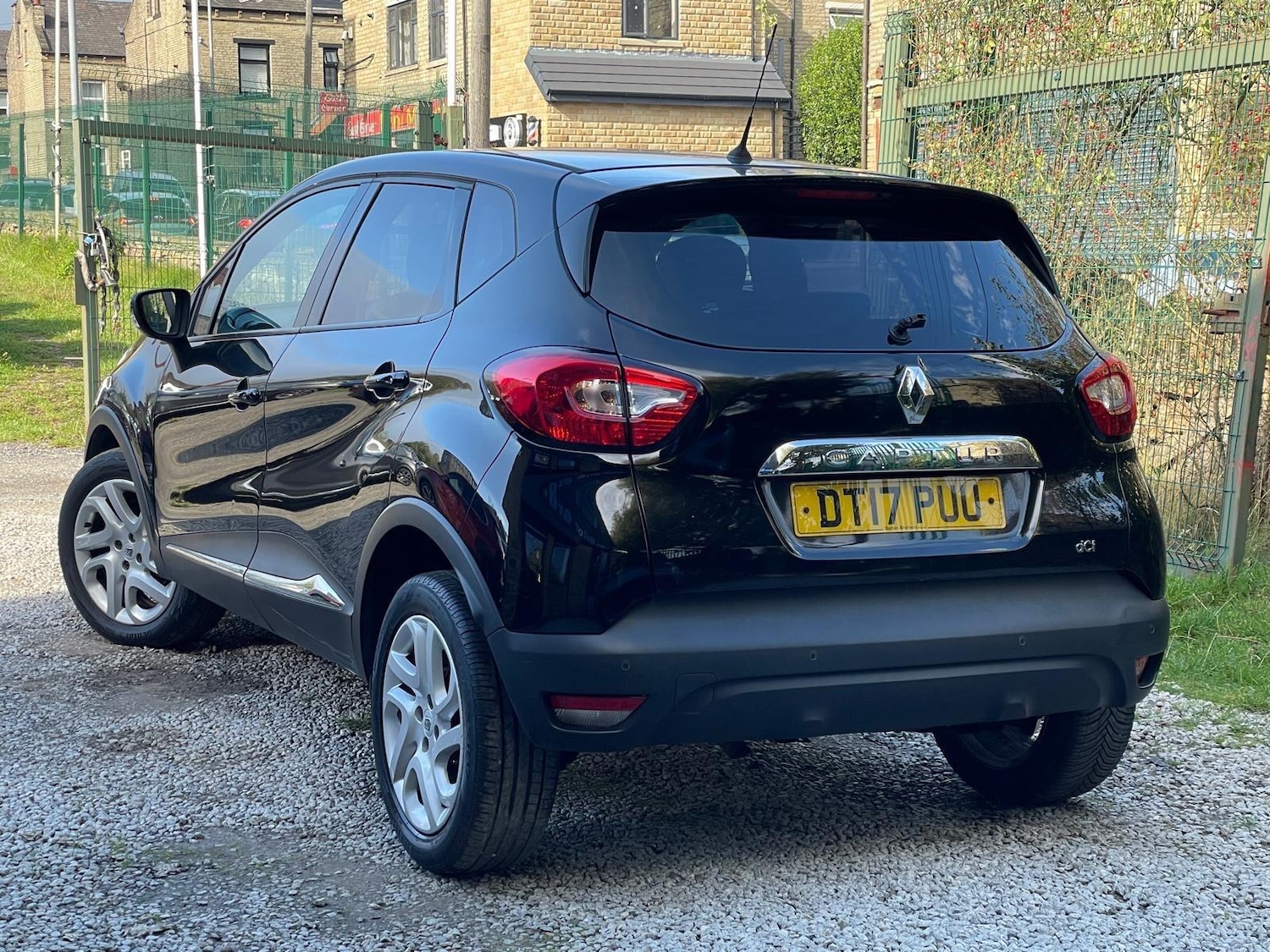 Used Renault Captur 2017 for sale - 76715604: Photo 7