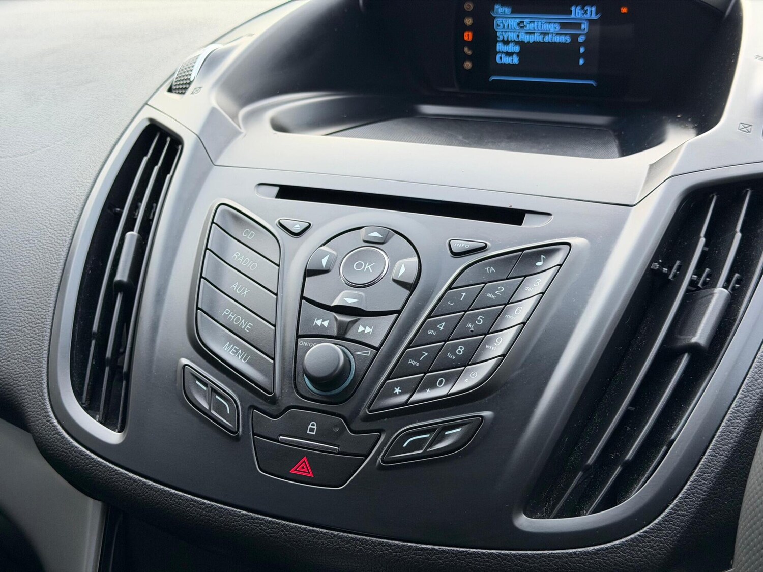 Used Ford Kuga for sale - 77683632: Photo 31