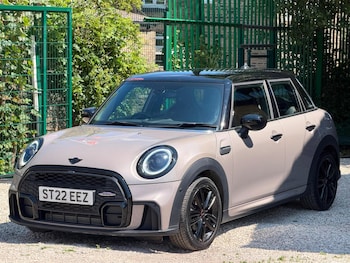 Used MINI Hatch 2022 for sale - 79212080: Photo