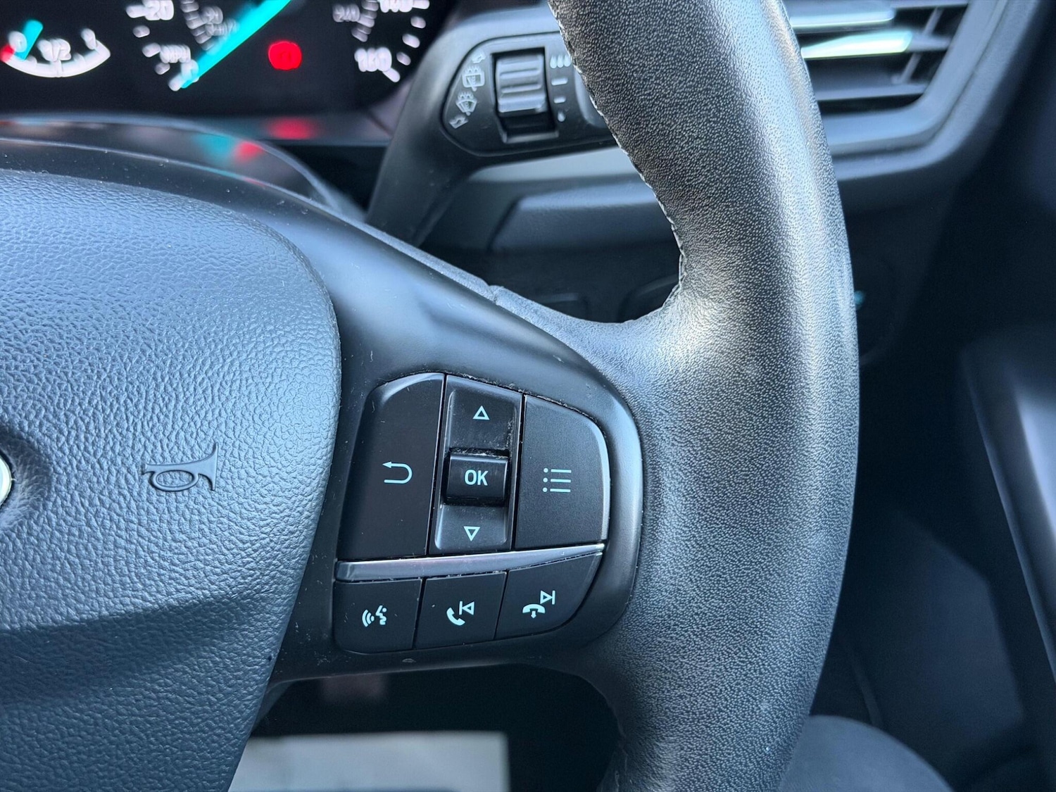 Used Ford Focus 2018 for sale - 76633889: Photo 32