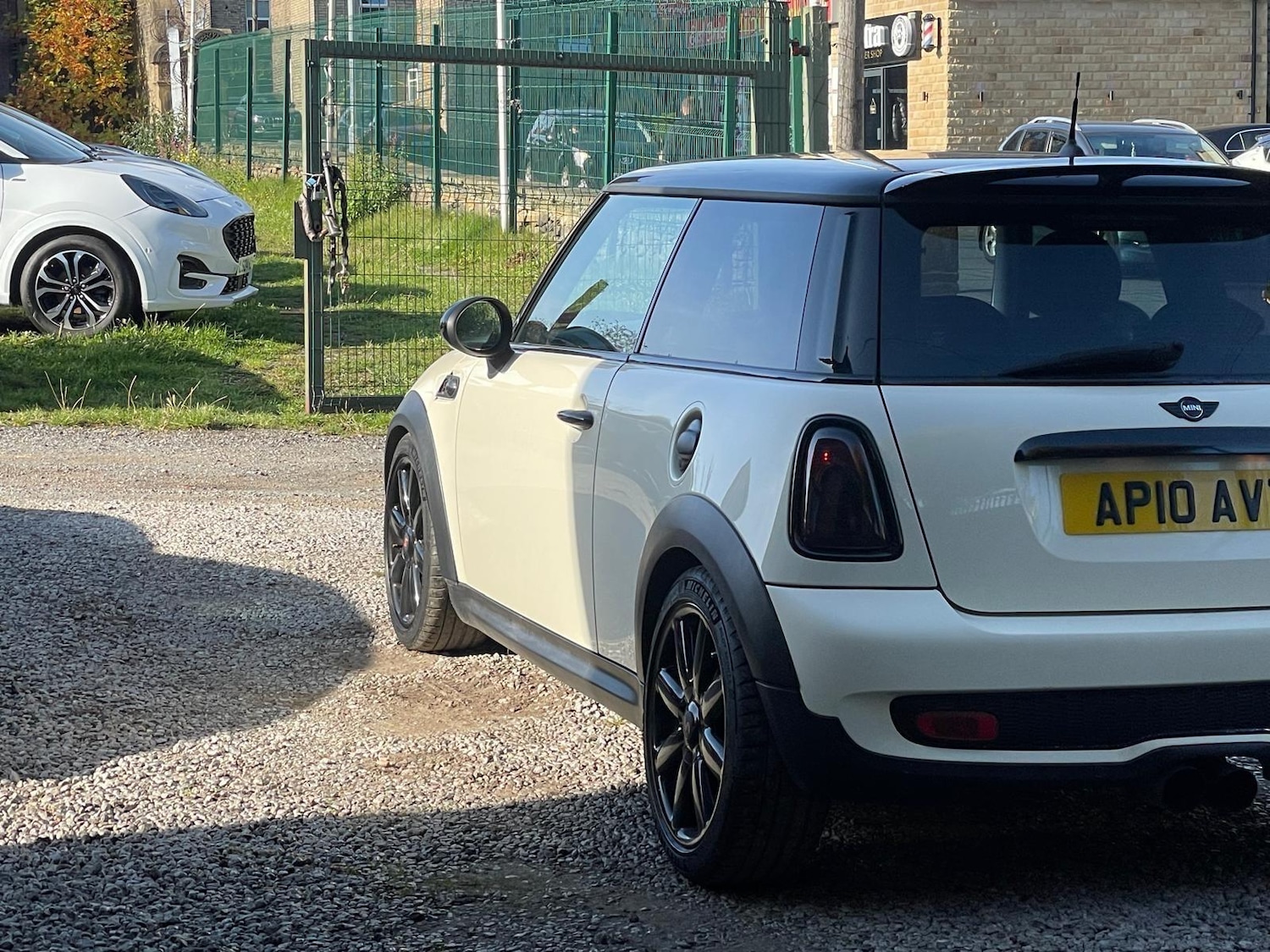 Used MINI Hatch 2010 for sale - 76270531: Photo 16