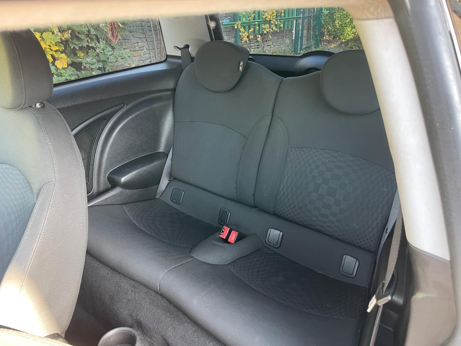 Used MINI Hatch 2010 for sale - 76270531: Photo 25