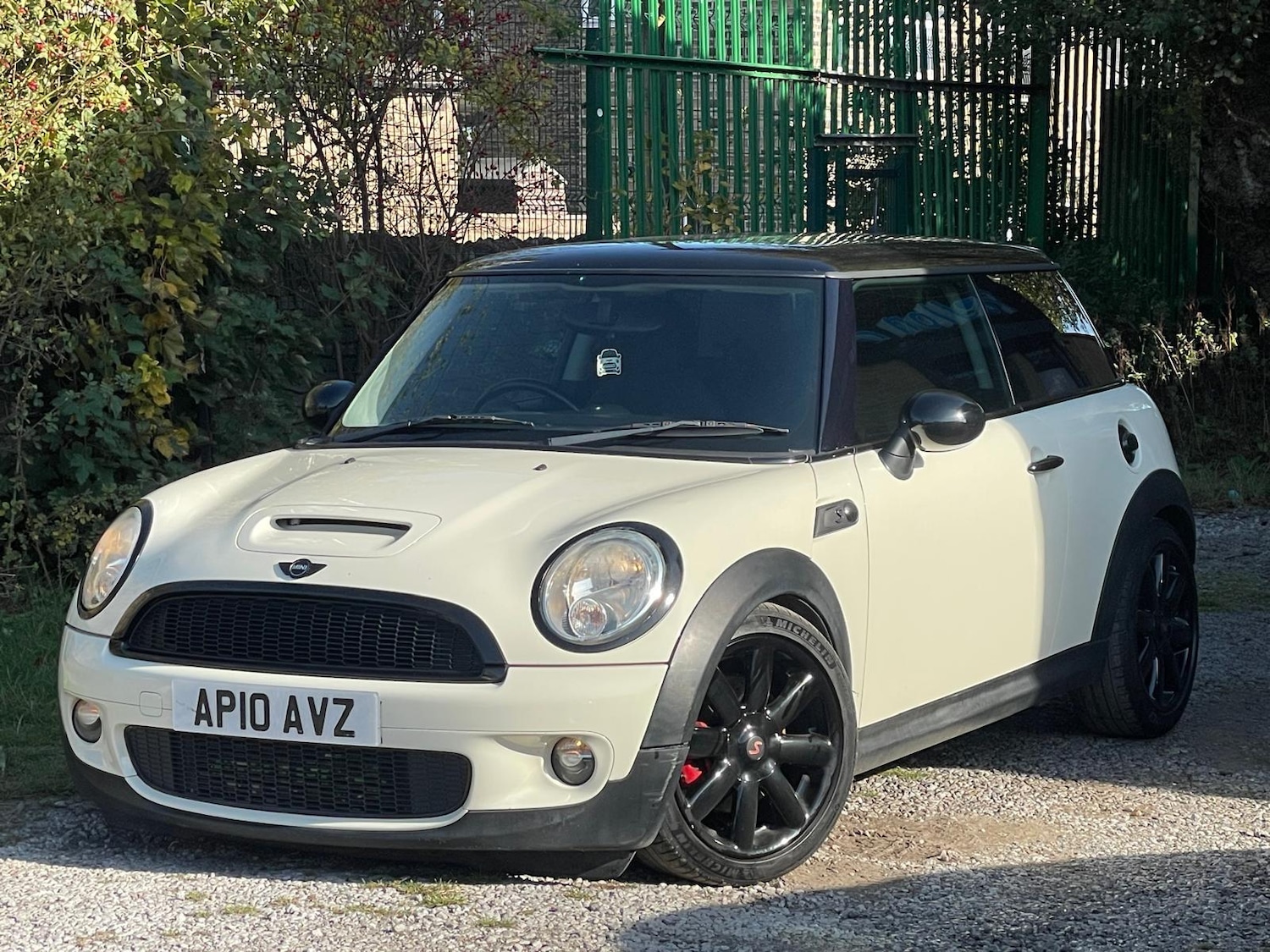 Used MINI Hatch 2010 for sale - 76270531: Photo 3