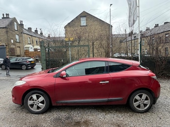 Used Renault Megane 2009 for sale - 77495843: Photo