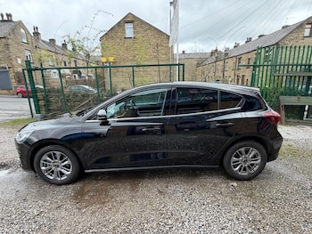 Used Ford Focus 2023 for sale - 78232101: Photo