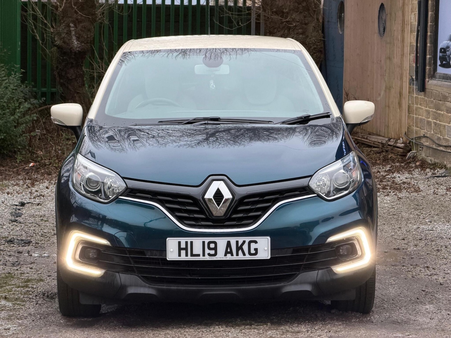 Used Renault Captur 2019 for sale - 77174474: Photo 3