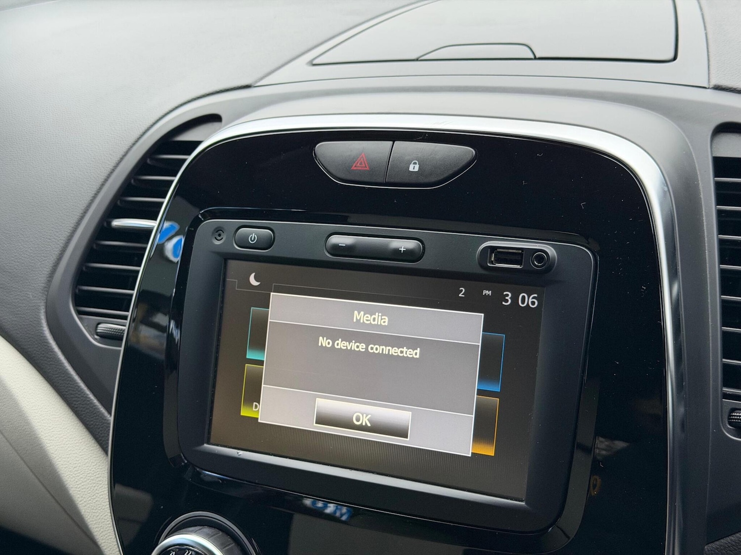 Used Renault Captur 2019 for sale - 77174474: Photo 30