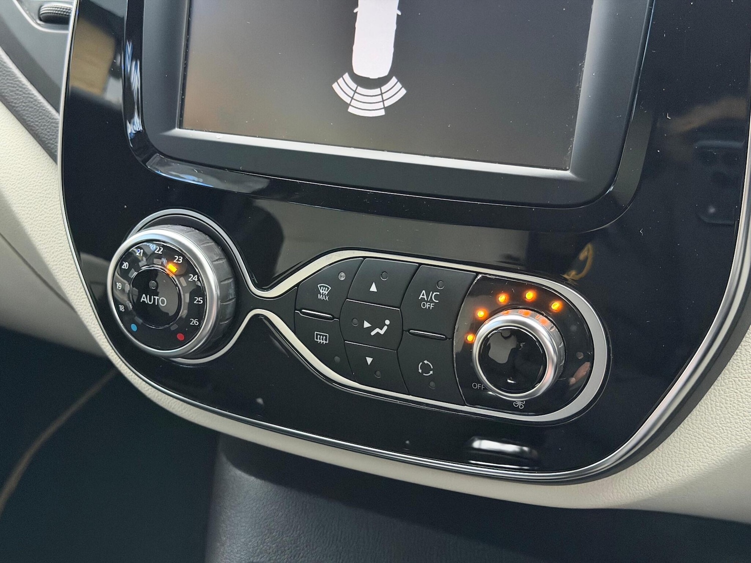 Used Renault Captur 2019 for sale - 77174474: Photo 34