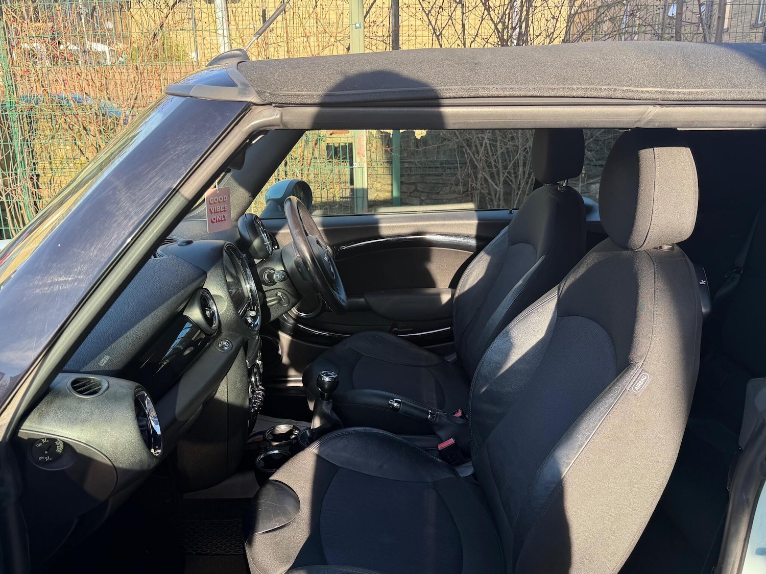 Used MINI Convertible 2012 for sale - 77671171: Photo 9