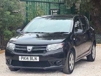 Used Dacia Sandero 2014 for sale - 79645402: Photo