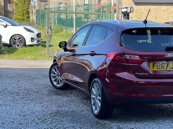 Used Ford Fiesta 2017 for sale - 76137068: Photo 31