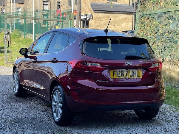 Used Ford Fiesta 2017 for sale - 76137068: Photo 40