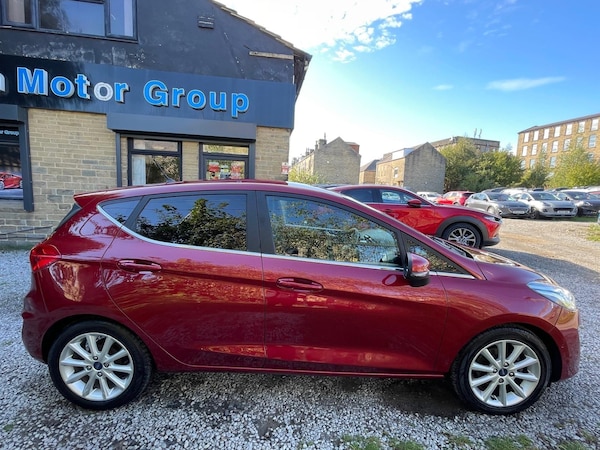Used Ford Fiesta 2017 for sale - 76137068: Photo 8
