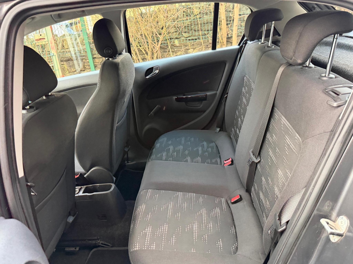 Used Vauxhall Corsa 2011 for sale - 77015899: Photo 26