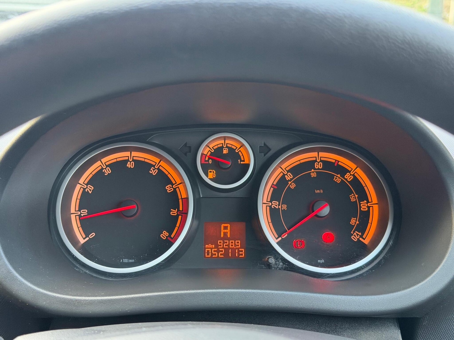 Used Vauxhall Corsa 2011 for sale - 77015899: Photo 34